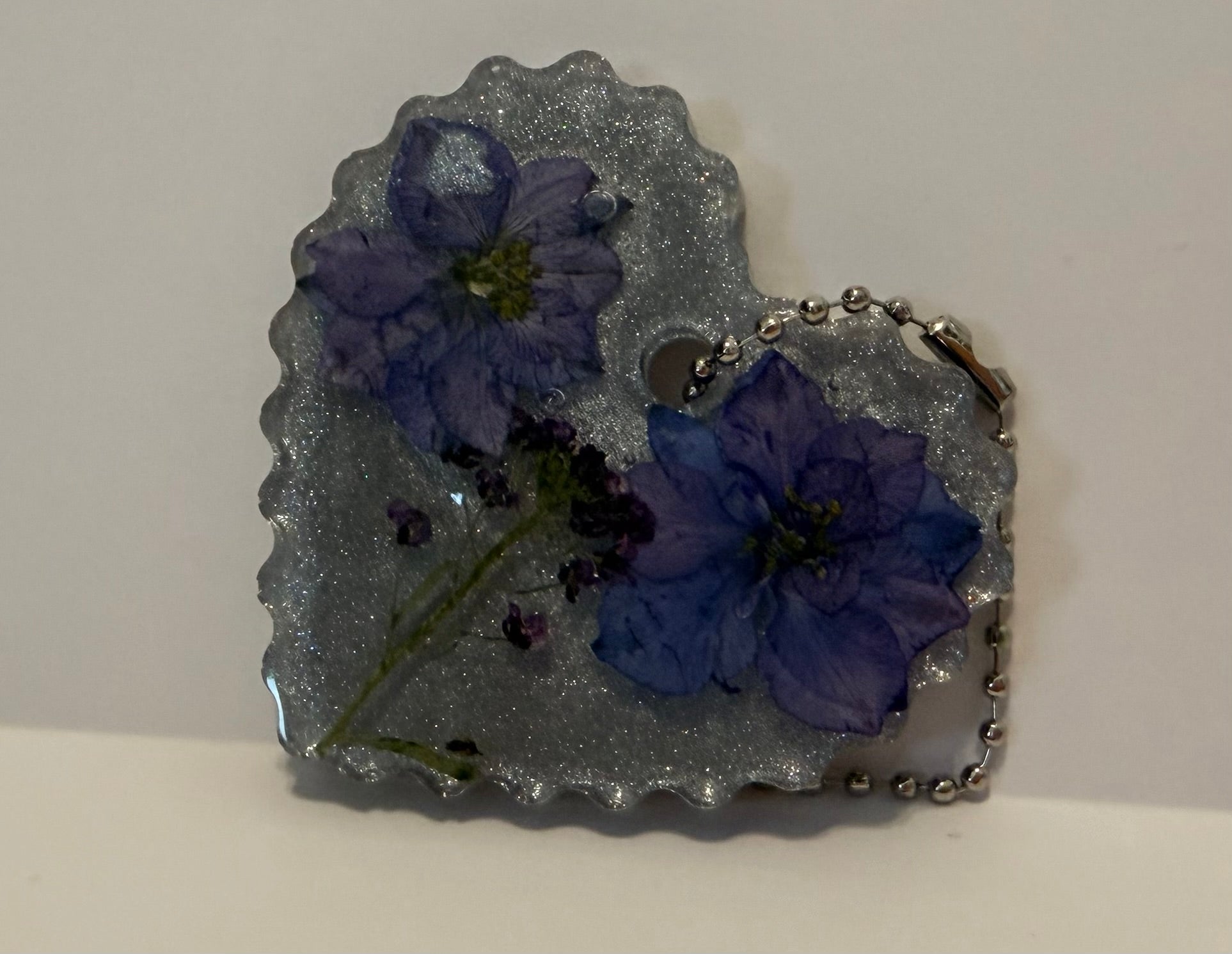 Resin heart keychain