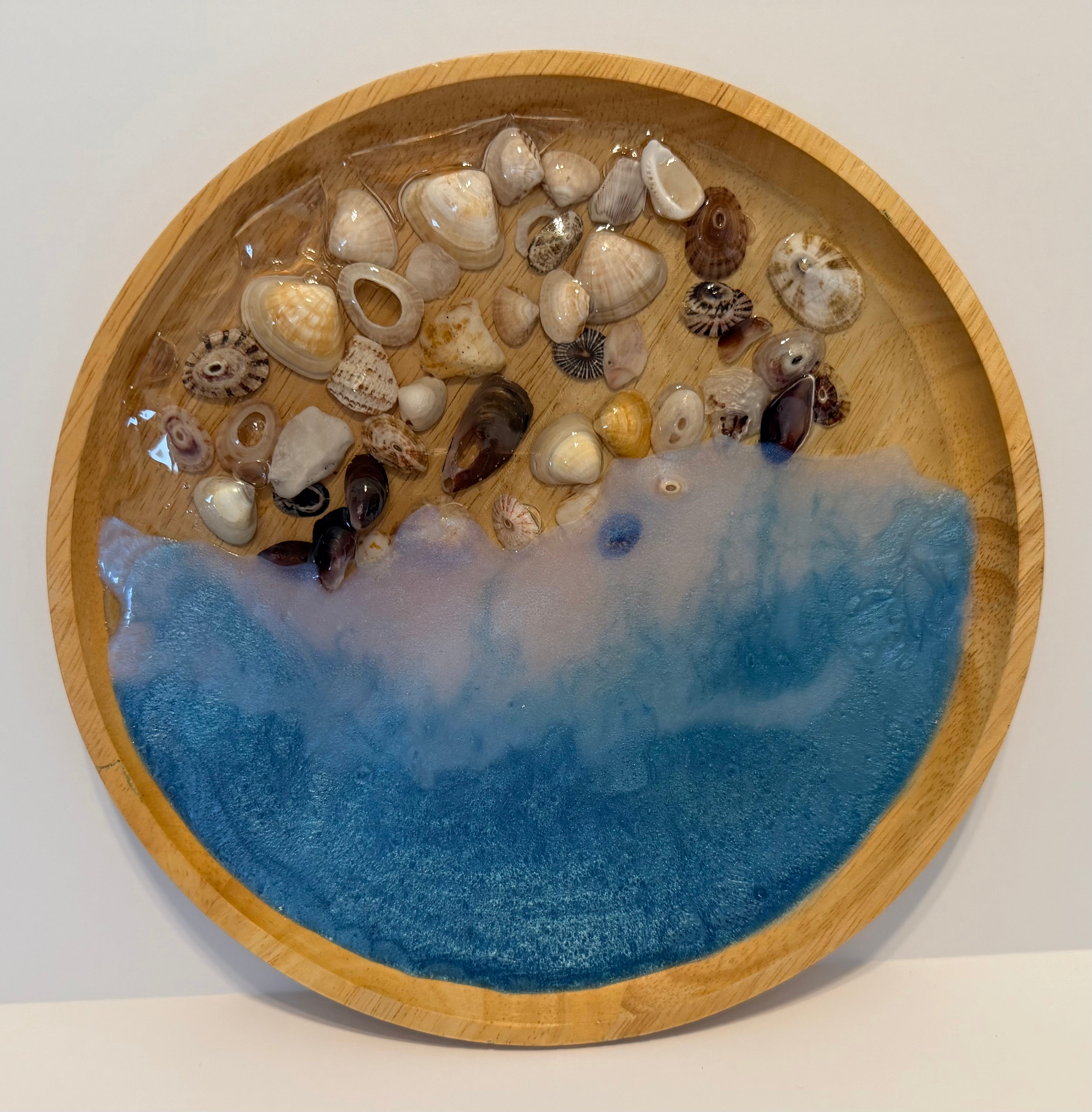 Ocean and shell round trinket tray