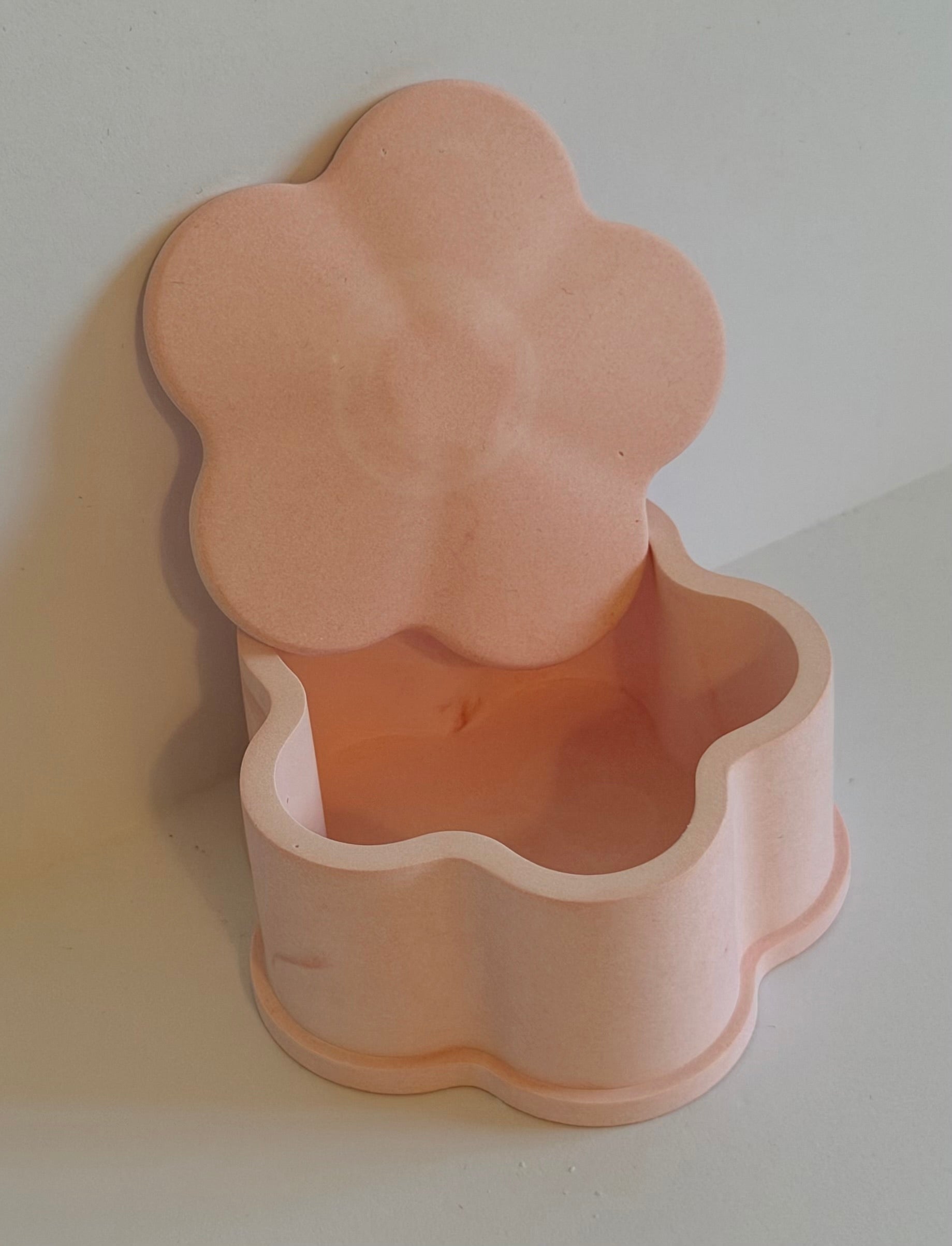 Resin plaster trinket box